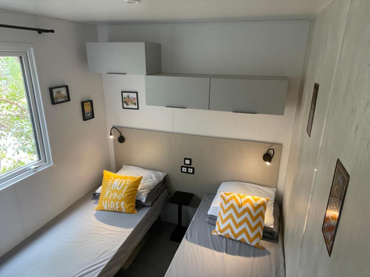 Cocon Du Lac Mobilhome 3 Chambres,6 Pers,Camping Mayotte 5 Etoiles Biscarrosse Landes المظهر الخارجي الصورة