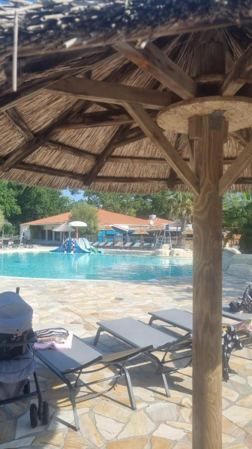 Cocon Du Lac Mobilhome 3 Chambres,6 Pers,Camping Mayotte 5 Etoiles Biscarrosse Landes المظهر الخارجي الصورة
